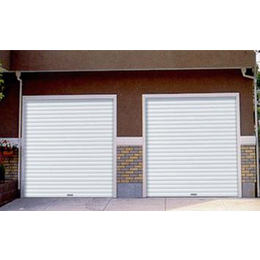 福州車庫門安裝專家 榕福門業(yè)，打造安全便捷的車輛出入解決方案